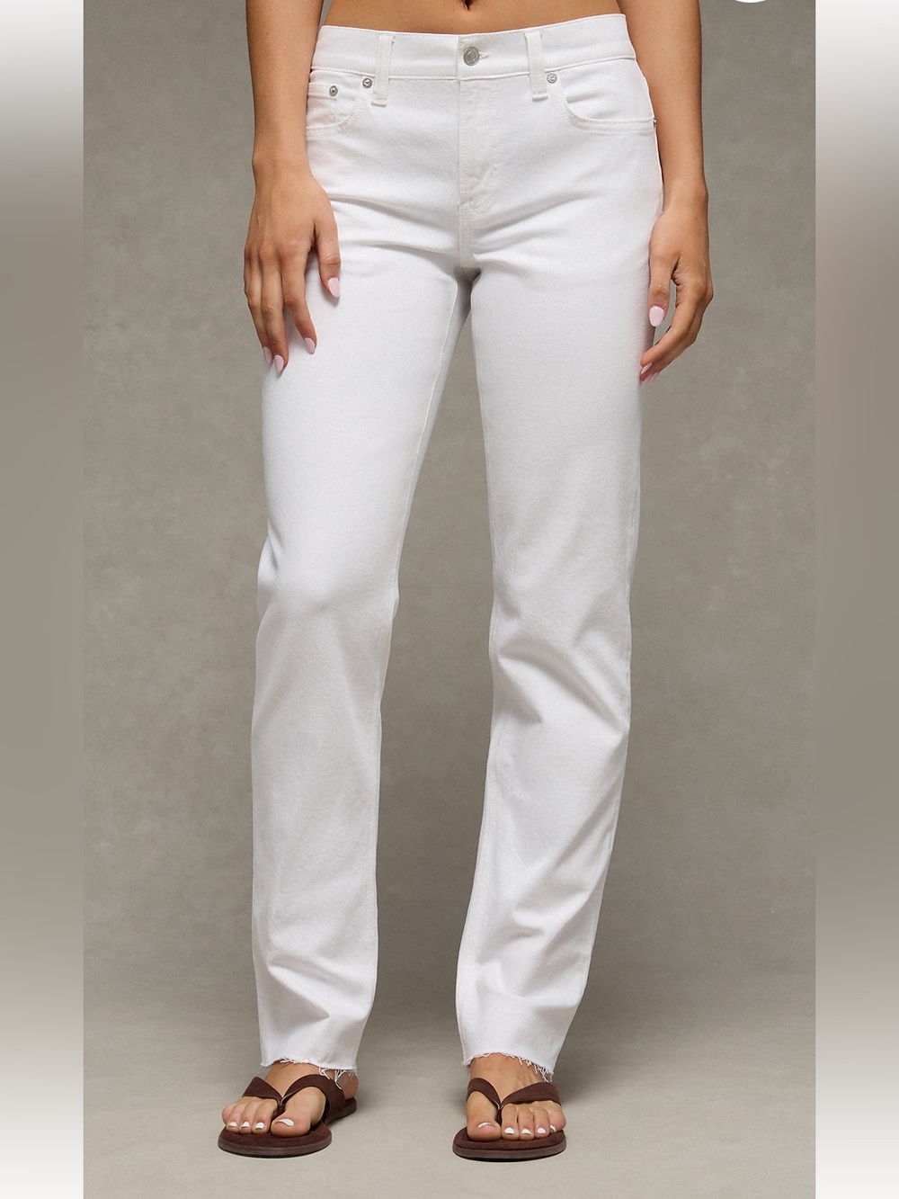 AE High Waisted Straight Jean Size 0 (NWT)